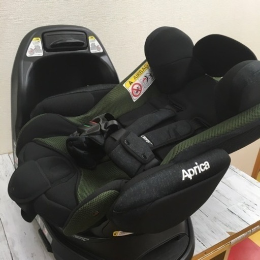 アップリカ フラディアグロウISOFIX ※フレックスシェード未使用