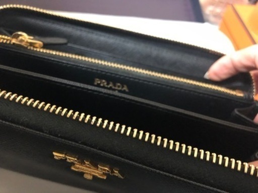 値下げ！PRADA 長財布　ギャランティカードあり