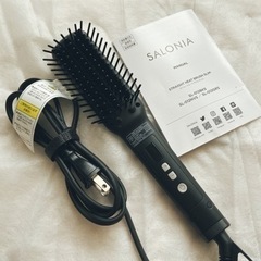 サロニア　ストレートヒートブラシ　スリム黒　保証書あり　ヘアアイロン