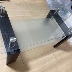 テーブル