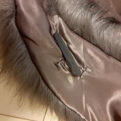 未使用　留め具付きファーショールの画像