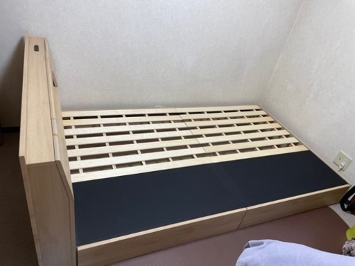 セミダブルベッド　ベッドフレーム