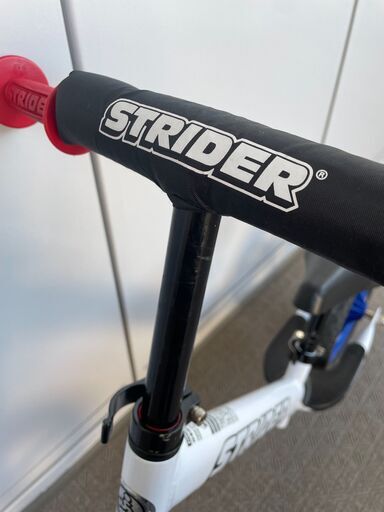 ストライダー（ムラサキスポーツ限定モデル）スポーツモデル