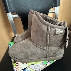 ショートブーツの画像