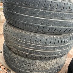 155/65R13　ノーマルタイヤ　中古タイヤお安くお譲りいたします。の画像