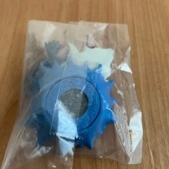【値下げしました】チェンソーマン　早川アキ　カプセルトイマグネット　未開封の画像