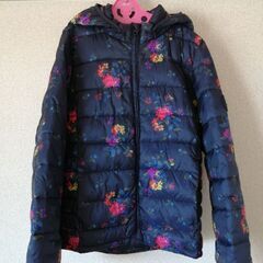 【交渉中】ギャップ　女児　綿入りジャンパー　XXL　中古