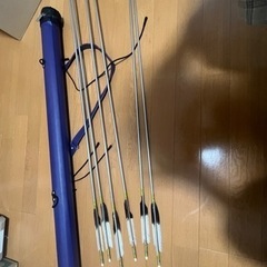 矢筒と矢　矢の長さは1メートル