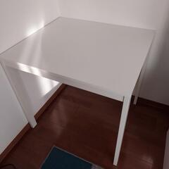 IKEA　ヴァングスタ　ダイニングテーブル