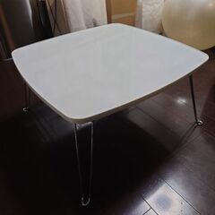 ローテーブルの画像