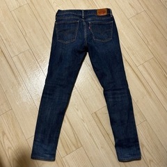 Levi’s デニム　レディースの画像