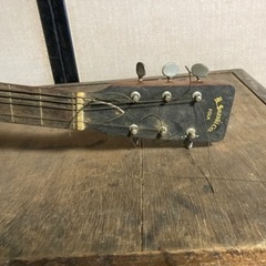 取引き者決まりました。ギター弦切汚れありの画像