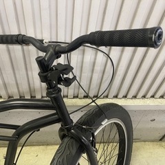 セミファットバイクの画像