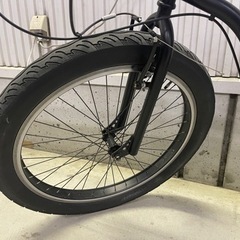 セミファットバイクの画像