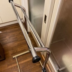 値下げ　美品　ハンガーラック　押入れ用やお子様用、ちょい置き、スペースの有効活用に。の画像