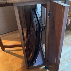伸長式（バタフライ）ダイニングテーブルセットの画像