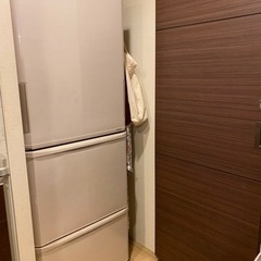 冷蔵庫の画像
