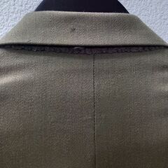 【クリスチャン・ディオール】ジャケット(首元少しだけキズ)の画像