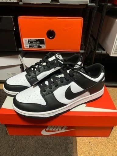 新品未使用タグ付　NIKE DUNK LOW パンダ 27cm