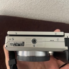 α6000 ショット数8407回 18-55 レンズ付き sony ミラーレス一眼 シルバー