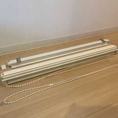 ロールカーテン ロールスクリーンの画像