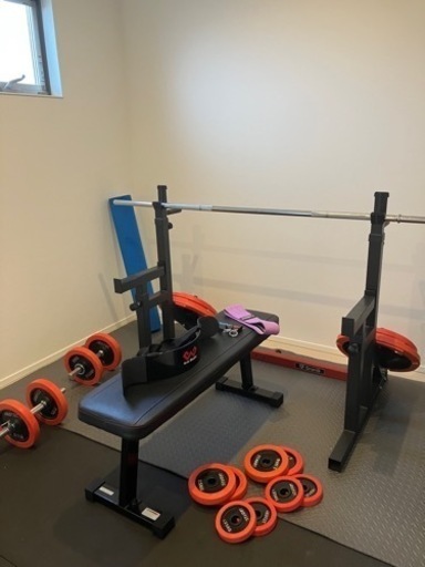 ［決定］筋トレ器具　バーベル　ベンチ　マット付き　綺麗です！