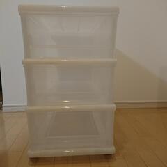 取りに来てくれる方に差し上げます【押入れ収納ケース3段1列】の画像