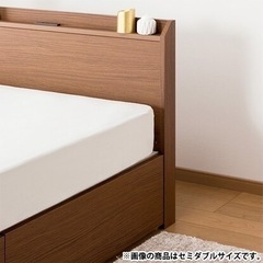美品 ニトリ クイーンサイズ ベッドフレーム(ヴァイン 深型)の画像