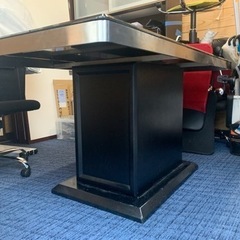 決まりました！※値下げしました！オシャレなダイニングテーブルいかがでしょうか？の画像