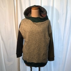 ニットフルパーカー　iliye   USED   フリーサイズ