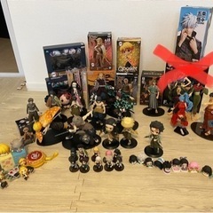 【最終値下げ】フィギュアや小物すべて買い取っていただける方