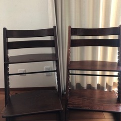 ストッケ　トリップトラップ　２脚