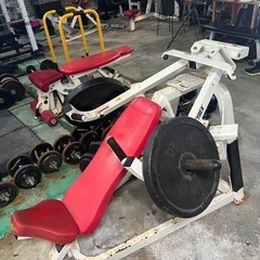 【一旦保留】チェストプレスマシン　業務用