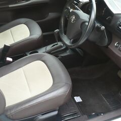 ★美車★２１年式★IQ １００Gレザーパッケージ★ナビ＆地デジTV★バックモニター★ETC★車検６年１月の画像