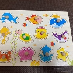 【取引中】型はめパズル　木のおもちゃの画像