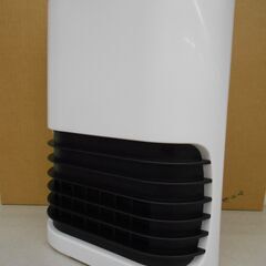 YAMAZEN　セラミックファンヒーター　HF-B104　2022年製の画像