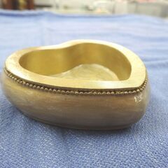 ハートの小物入れ 蓋付き 高さ2㎝ ゴールド インテリア 西岡店の画像