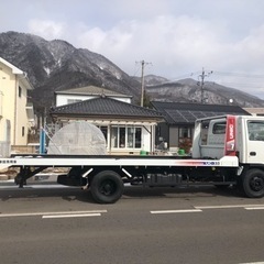 いすゞ、セルフローダ、マニュアル車、19万km, 車検R5年5月、車両重量(3830kg)の画像