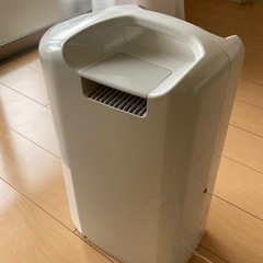 【取引中】除湿機（コロナ社2012年製CD-P6312）の画像