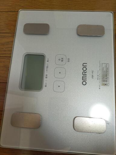 オムロンの体重計