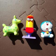 Rody、ドラえもん、ミニオン