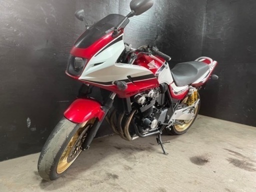 オートショップable飯能 買取強化中！！どんな車両も1万円から！★お支払い総額33.8万円★ ホンダ CB400 スーパーボルドール VTEC3 NC39 予備検取得可能！社外マフラー！