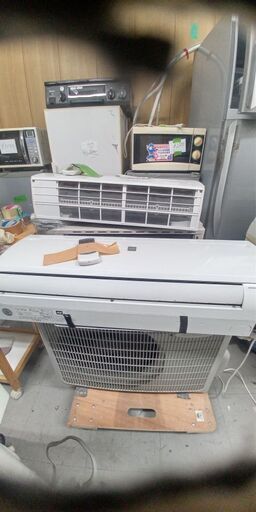 コロナエアコン6畳用冷房専用2018年製　別館においてます