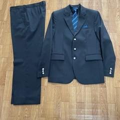 男子160センチスーツ