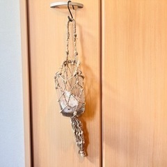 インテリア花瓶　（小）マクラメネット入り　オーストラリアの貝殻入...