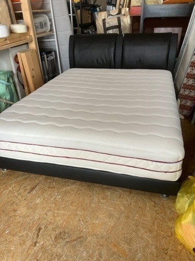 市配送組み立て無料！ドリームベッド クイーンサイズ ベットフレーム マットレス セット