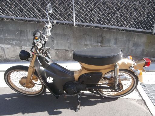 ホンダ　スーパーカブ５０　FI車　即乗りカスタム　バイク屋