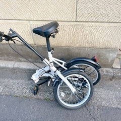 折りたたみ式自転車の画像