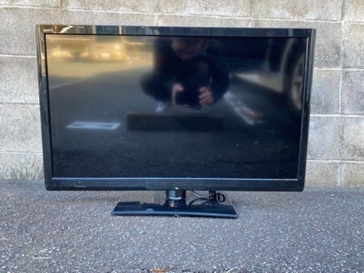 32型　液晶テレビ　リモコン付き