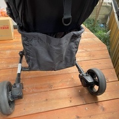 zolo GALBAベビーカーの画像